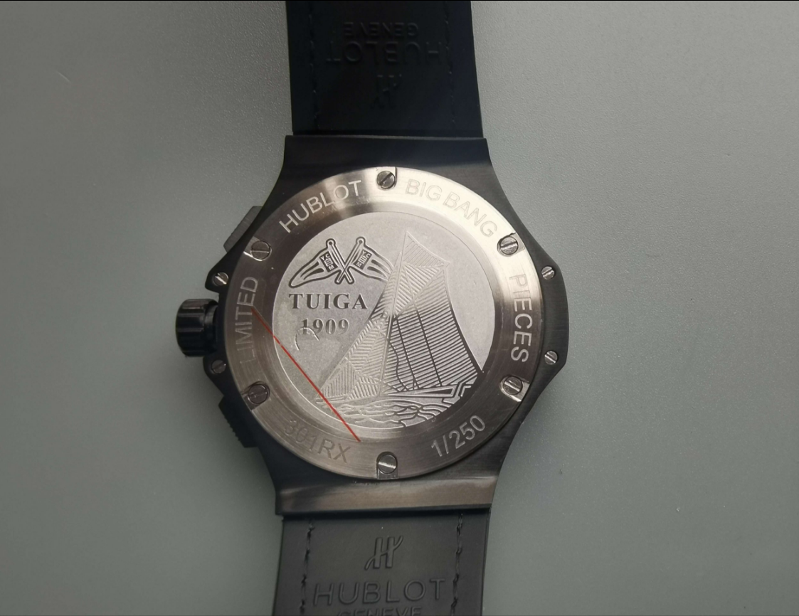 Hublot 44mm 301.CT.130.RX Men Quartz 44 MM - view 4
