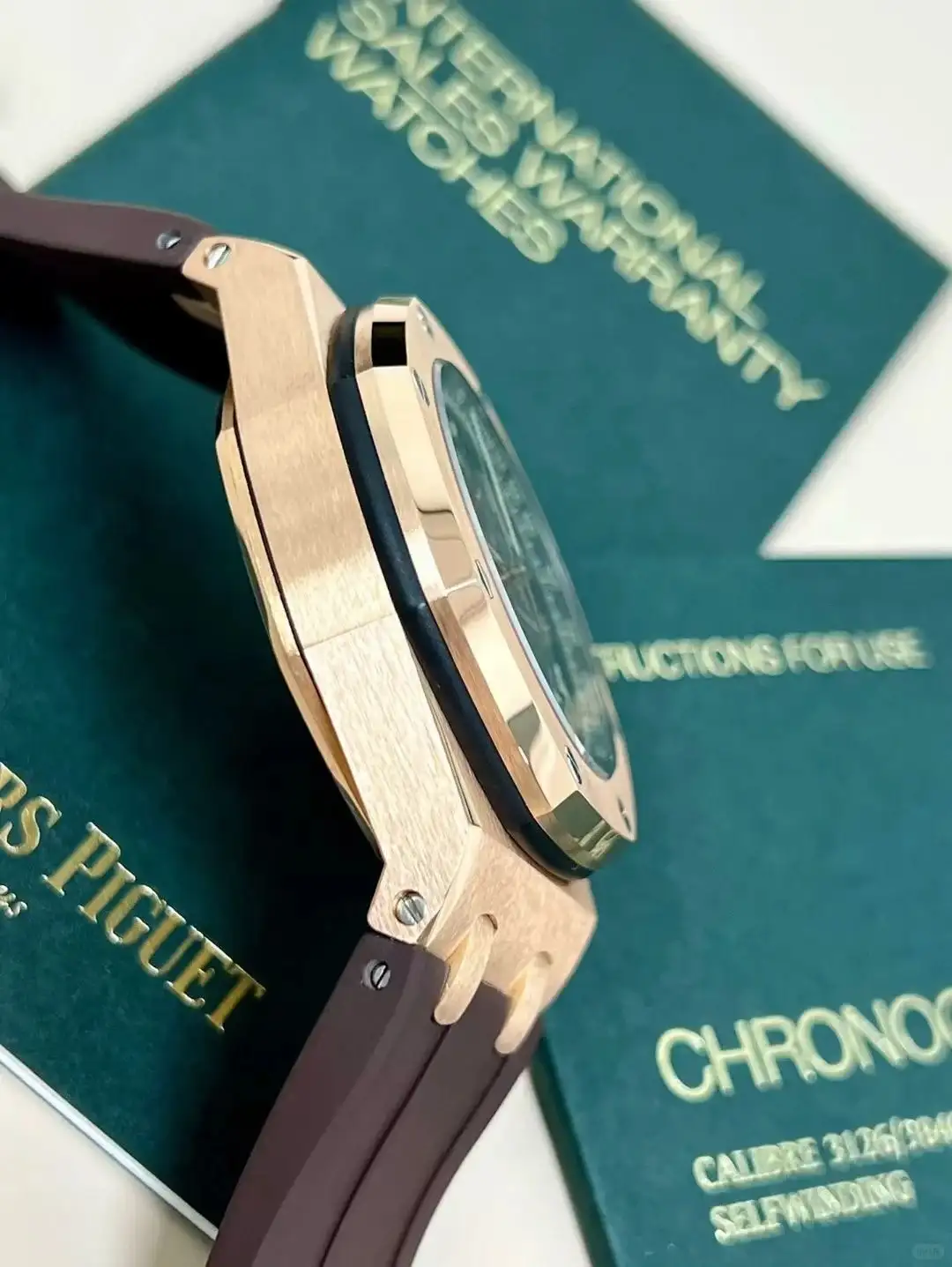Audemars Piguet Royal Oak Offshore Selfwinding Chronograph Brown 26470OR.OO.A099CR.01 - view 5