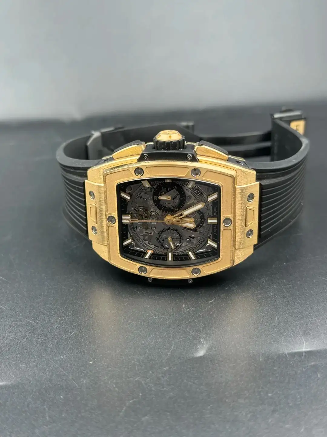 Hublot Spirit Of Big Bang Men Automatic Rubber Watch 642.VX.0130.RX - view 7