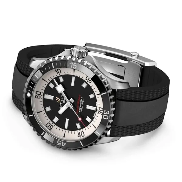 Breitling Superocean Men Automatic Black Rubber Watch A17375211B1S1 - view 6