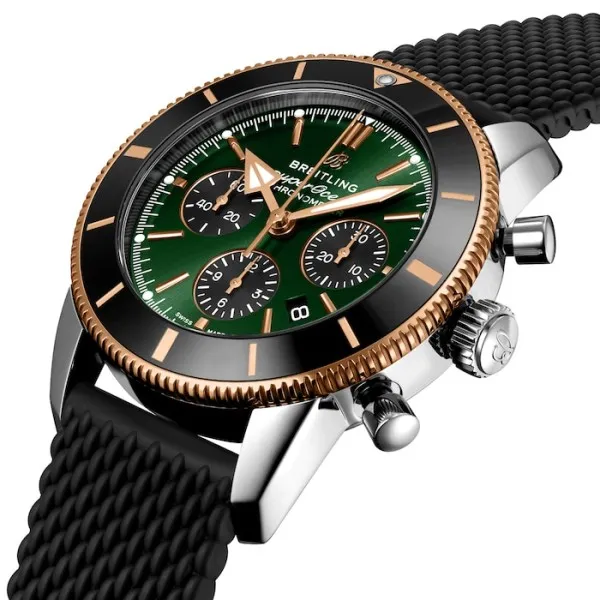 Breitling Superocean Men Automatic Green Rubber Watch UB01622A1L1S1 - view 3