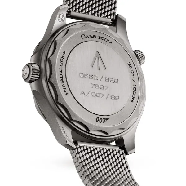Omega Seamaster Men Automatic Black Titanium 007 Watch O21090422001001 - view 4