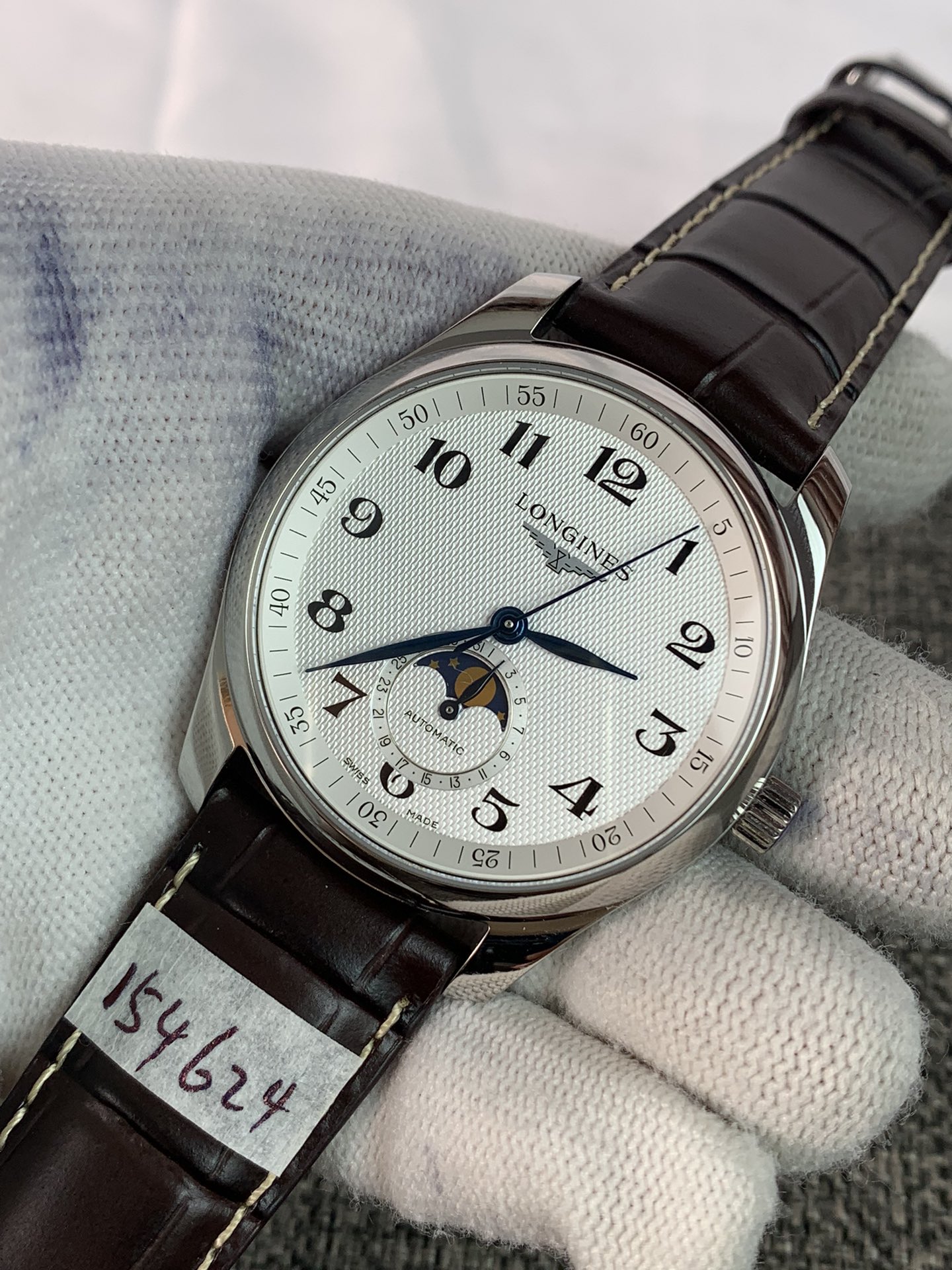 Longines Master Collection Moonphase 40mm L2.909.4.78.3 - gallery